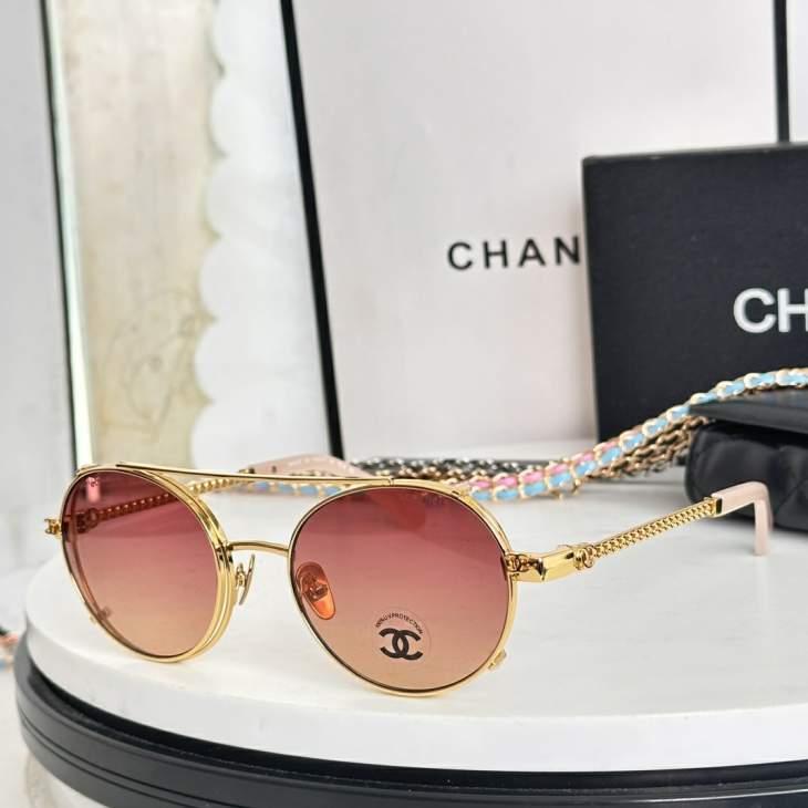 Picture of Chanel Sunglasses _SKUfw76772157fw